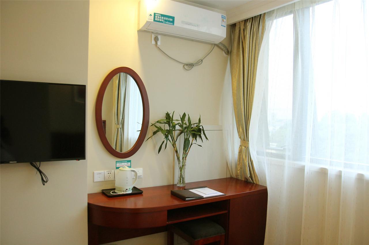 Changji Greentree Inn Xinjiang Fukang Fukang Business Hotel מראה חיצוני תמונה