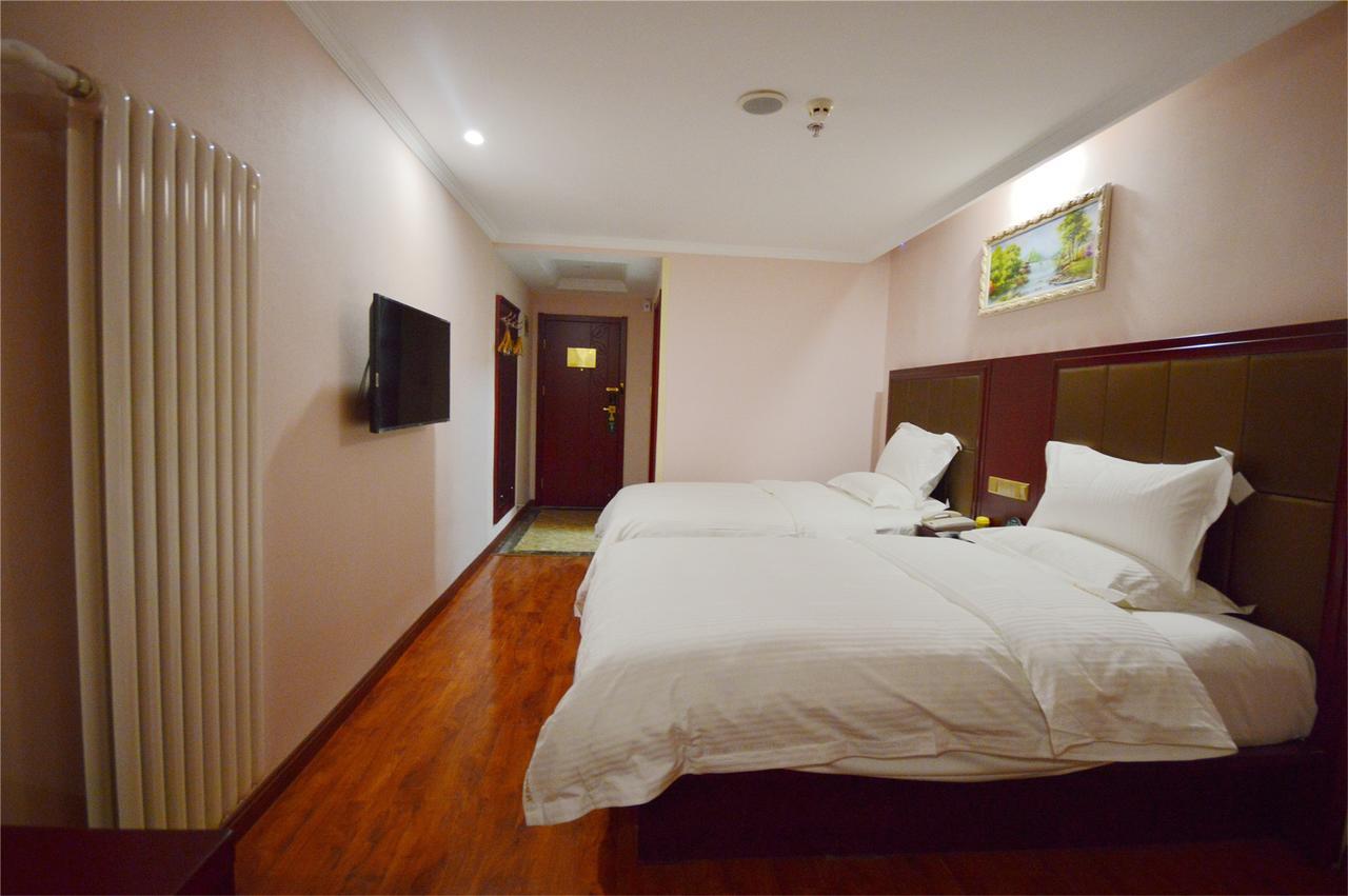 Changji Greentree Inn Xinjiang Fukang Fukang Business Hotel מראה חיצוני תמונה